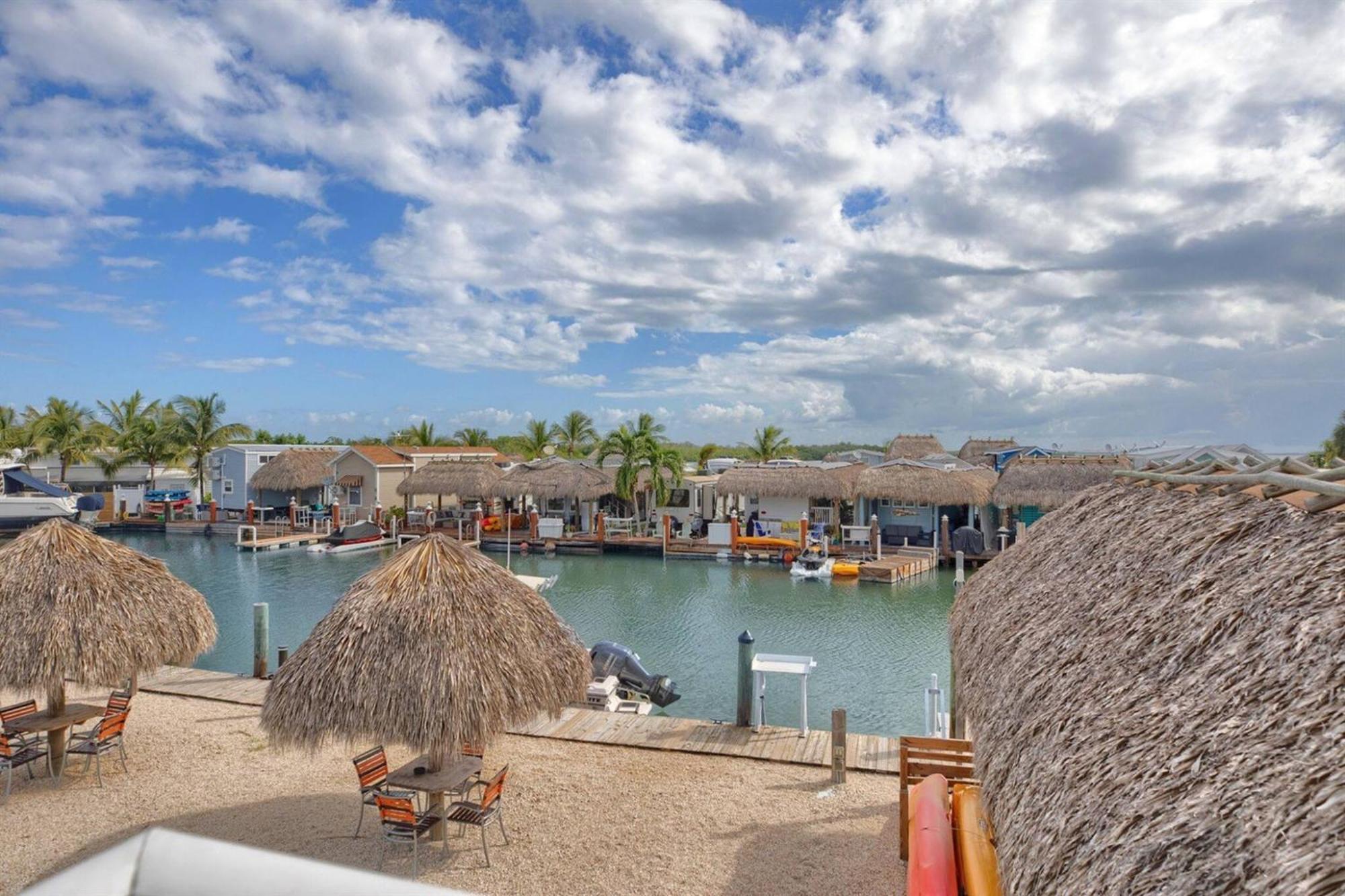 Waterfront Studio 2, Couples Oasis, Kayaks, Pool Jewfish Eksteriør billede